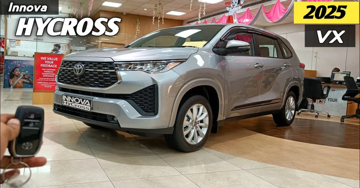 Toyota Innova Hycross